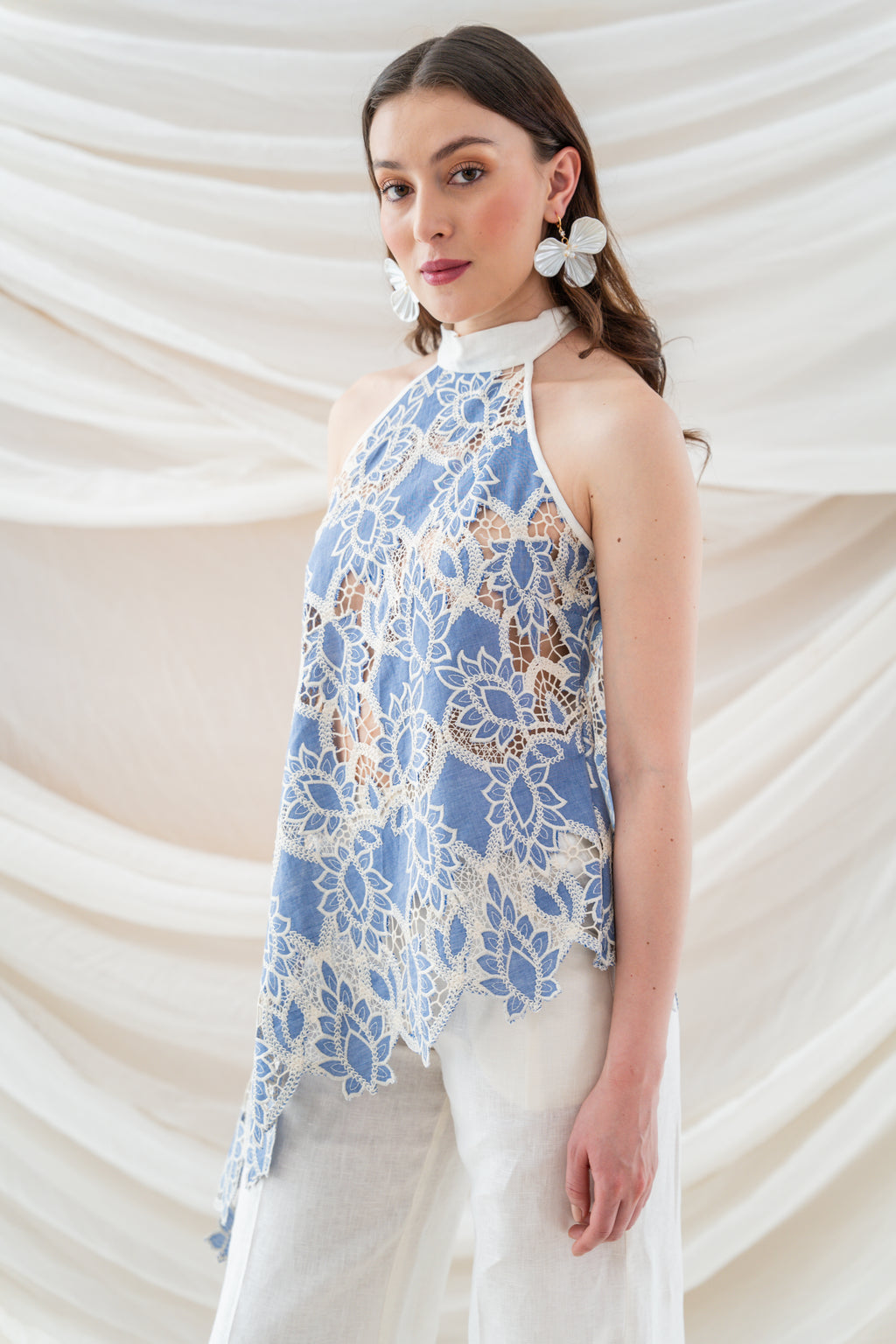DELLA BLUSA